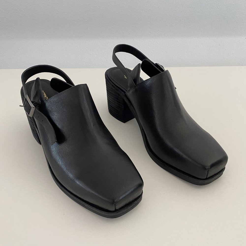 Intentionally Blank Honcho Mule, Black, Size 8